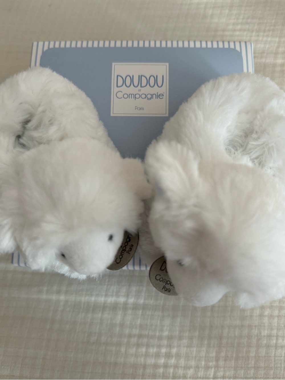 Doudou Et Compagnie Paris Lamb Rattle Bootie Slippers- Light Blue- NIB- Newborn - Picture 2 of 7